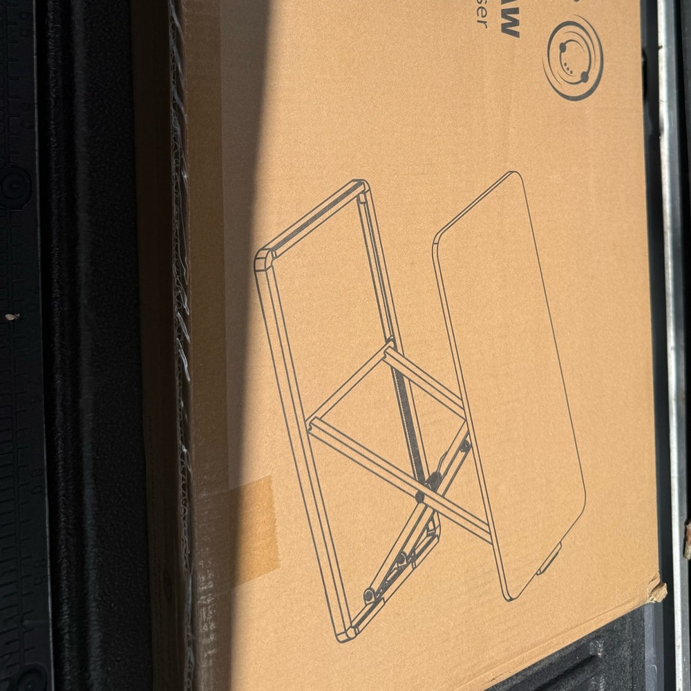 Vivo Laptop Stand Mount in Brown Kraft Box with Black Illustration